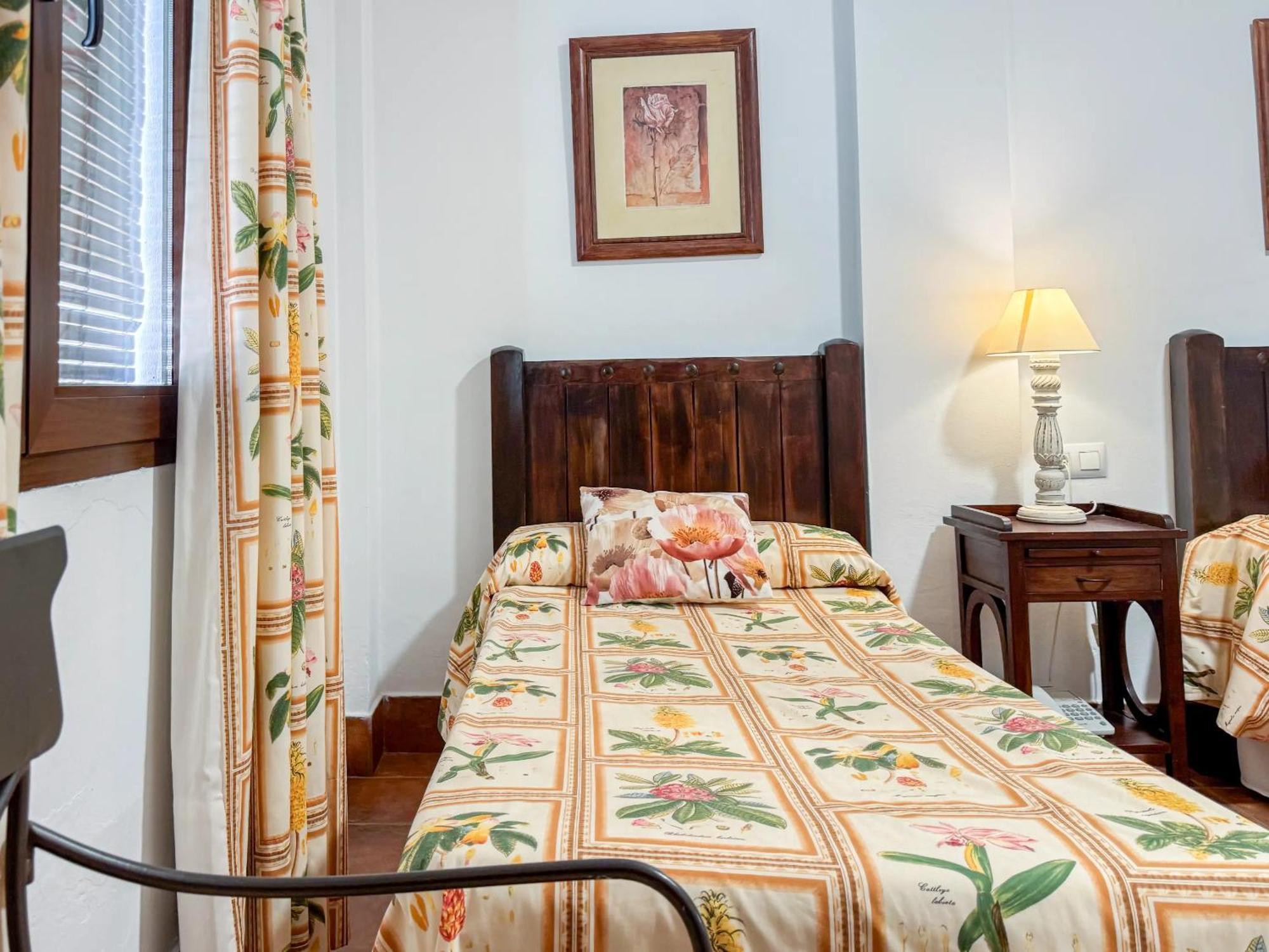 Hotel Valsequillo Лепе Екстер'єр фото